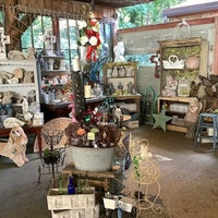 Photo taken at Warm Glow Candle Outlet by Warm Glow Candle Outlet on 9/24/2021