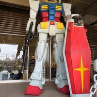 ガンダム モニュメント 稲城 稲城市 東京都
