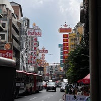 Photo taken at China Town Rama by Radek on 11/7/2023