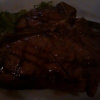 6/1/2014에 Chee Meng C.님이 Shula&amp;#39;s Original Steak House에서 찍은 사진