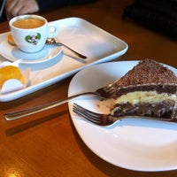 5/11/2013にAdriano T.がMaria de Fátima Cake Designerで撮った写真