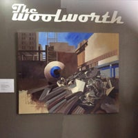 Foto tirada no(a) The Woolworth por mzedukashun em 2/8/2016