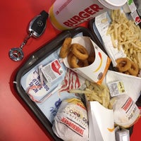 Photo taken at Burger King by Ali Erdoğan Ü. on 12/14/2019