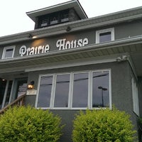 รูปภาพถ่ายที่ Prairie House Tavern โดย Richard S. เมื่อ 8/2/2013