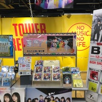 Photo taken at TOWER RECORDS by いまはただかずま。 on 5/31/2022