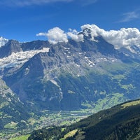 Foto scattata a Restaurant Taverne - Hotel Interlaken da Al il 7/9/2022