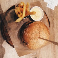 Foto tirada no(a) Burger Lab por Nansy C. em 1/23/2016