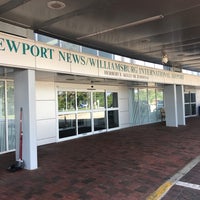 รูปภาพถ่ายที่ Newport News/Williamsburg International Airport (PHF) โดย Derek B. เมื่อ 7/13/2019