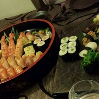 Снимок сделан в Tokyo Japanese Restaurant пользователем Maria . 10/2/2016