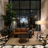 Photo taken at Perry Lane Hotel, a Luxury Collection Hotel, Savannah by Noelia d. on 1/17/2023