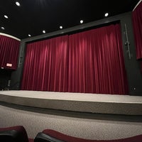 11/21/2023にNoelia d.がDirectors Guild Theaterで撮った写真