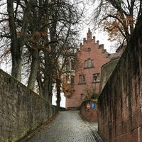 Foto tirada no(a) Burg Rieneck por Jens M. em 11/5/2016