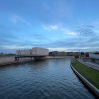 Photo taken at Gustav-Heinemann-Brücke by Jens M. on 10/13/2022