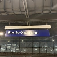 Photo taken at Bahnhof Berlin-Spandau by Jens M. on 11/10/2023
