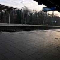 Photo taken at Gleis 3/4 (S-Bahn) by Jens M. on 11/23/2016