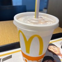 Photo taken at McDonald&amp;#39;s by 月 星. on 6/17/2022