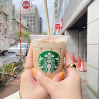 Photo taken at Starbucks by 若さん on 3/26/2022
