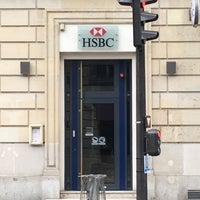 รูปภาพถ่ายที่ HSBC โดย Chris Z. เมื่อ 4/24/2016