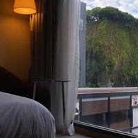 Holiday Inn Express Bangkok Sukhumvit 11 Hotel In ว ฒนา