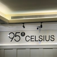 รูปภาพถ่ายที่ 95ْ CELSIUS Cafe โดย K A. เมื่อ 6/4/2024
