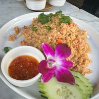 Photo taken at Osha Thai Noodle Cafe by Suna G. on 3/24/2024