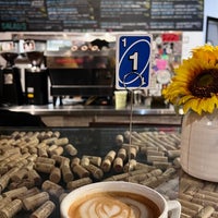3/21/2024 tarihinde Mziyaretçi tarafından Detour Coffee'de çekilen fotoğraf