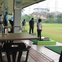 Photo taken at One O One Driving Range by babyrainy &amp;lt;3 c. on 4/5/2017