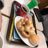 Photo taken at Mister Donut by とりがー on 1/6/2019