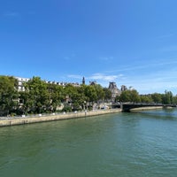 Photo taken at Pont Notre-Dame by Jessy on 8/14/2023