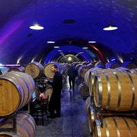 Foto diambil di Oak Mountain Winery oleh Rick M. pada 4/2/2022