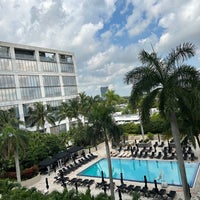 Photo taken at The Ritz-Carlton Coconut Grove, Miami by Lauren on 6/2/2023