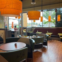 Photo taken at Snooze, an A.M. Eatery by Mohammad H on 8/4/2022