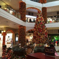 12/26/2015에 Lj D.님이 Power Plant Mall에서 찍은 사진