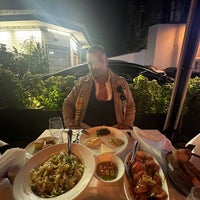 Das Foto wurde bei İskele Restaurant von Cio am 11/6/2023 aufgenommen