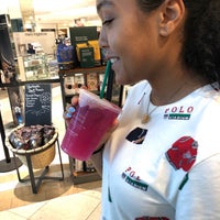 Photo taken at Starbucks by Sulena R. on 8/27/2019