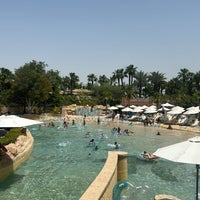 Photo taken at Aquaventure Waterpark by Faisal .. on 5/19/2024