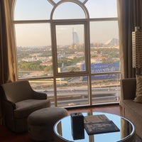 Photo taken at Kempinski Hotel Mall of the Emirates by IM on 1/10/2024