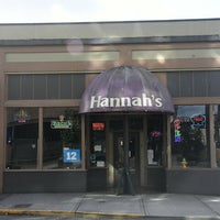 Foto tirada no(a) Hannah&amp;#39;s Bar &amp;amp; Grill por Hannah&amp;#39;s Bar &amp;amp; Grill em 12/21/2021