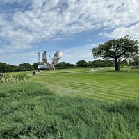 Photo taken at Floralis Genérica by Susana H. on 2/25/2024