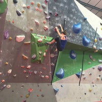 3/31/2016에 Philippe B.님이 Boulder Brighton : Climbing Centre에서 찍은 사진