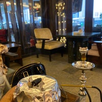 Photo taken at Chaise Cafe - Amwaj by SAZ.🖤 on 6/5/2022
