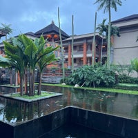 Foto diambil di Padma Resort Ubud oleh A pada 4/14/2024