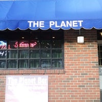 Foto tirada no(a) Planet Bar por Planet Bar em 8/24/2015