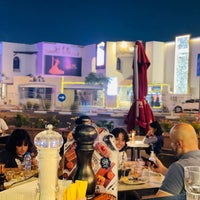รูปภาพถ่ายที่ Bosporus Restaurant โดย Soma . เมื่อ 10/29/2022