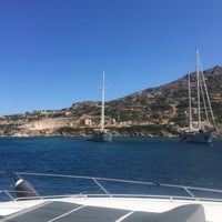 Photo taken at Datça Yacht Club by 🥰⚓️👩‍🍳🥳🙃🖤😎 . on 7/11/2022