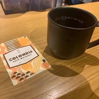 Photo taken at Starbucks Reserve Bar by Tbs on 8/11/2019