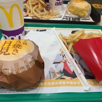 Photo taken at McDonald&amp;#39;s by 茸 on 9/30/2022