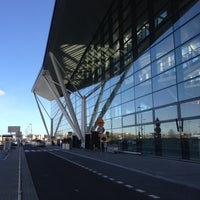 รูปภาพถ่ายที่ Gdańsk Lech Wałęsa Airport (GDN) โดย Lukasz W. เมื่อ 10/26/2012