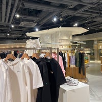 Photo taken at UNITED ARROWS by النايف on 1/24/2024