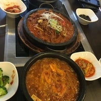 Photo taken at Manna Korean Restaurant by kexuantingting on 5/10/2017